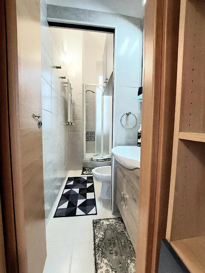 Apartment Studio 1 Milano Navigli Italy